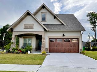 8878 Cotton Grove Ct, Harrisburg, NC 28075