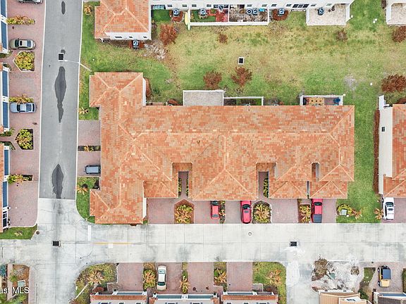 3rd image of 1810 Noel Pl Unit 107
