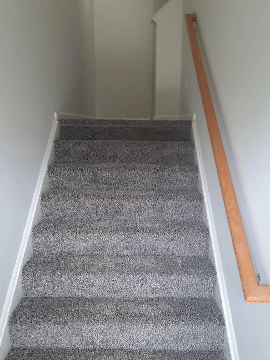 3 bed, 2.5 bath, 2000 sqft, $2,000 — Photo 3