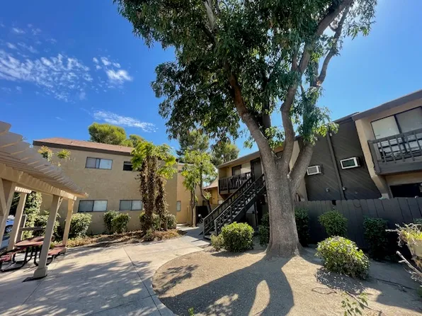 Baywood Apartments, 5250 Belle Ter #9, Bakersfield, CA 93309
