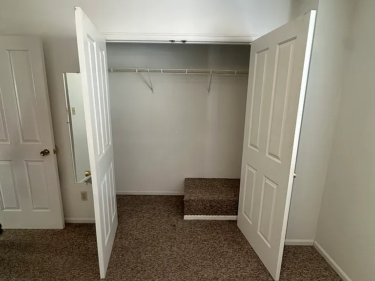 Baltimore apartments — Photo 18