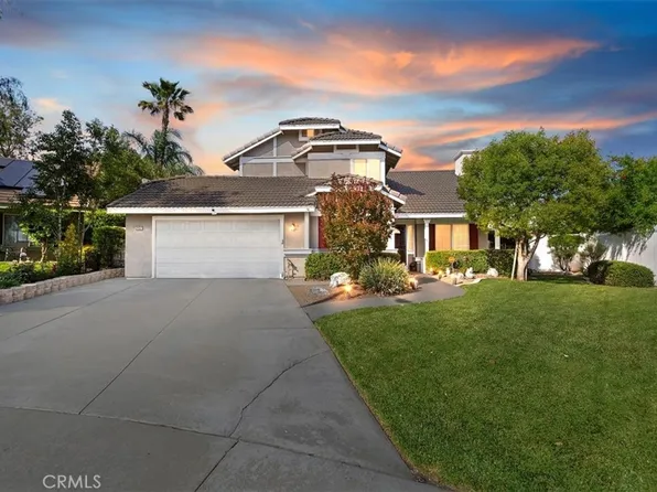 12427 Stardell Ln, Yucaipa, CA 92399