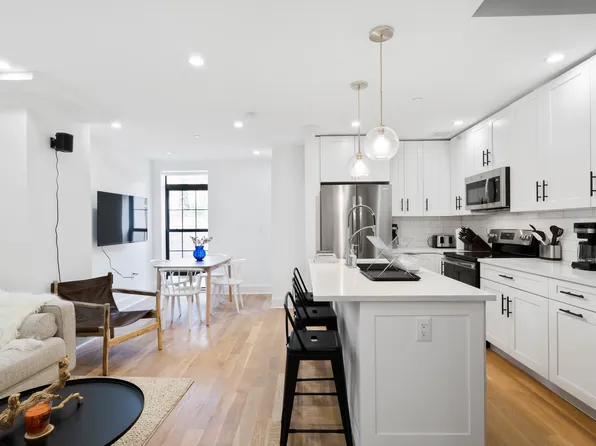647 Greene Ave #A, Brooklyn, NY 11221
