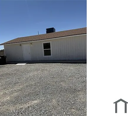 900 N Leslie St #B — Photo 9