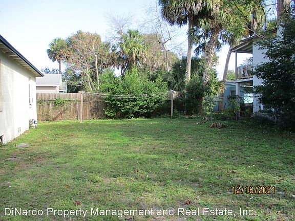 3rd image of 633 Magnolia Ave