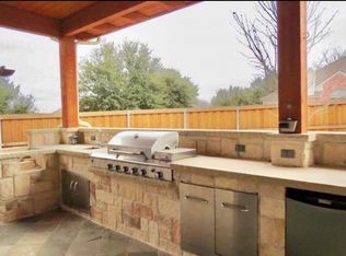 444 Ridge Meade Dr, Lewisville, TX 75067