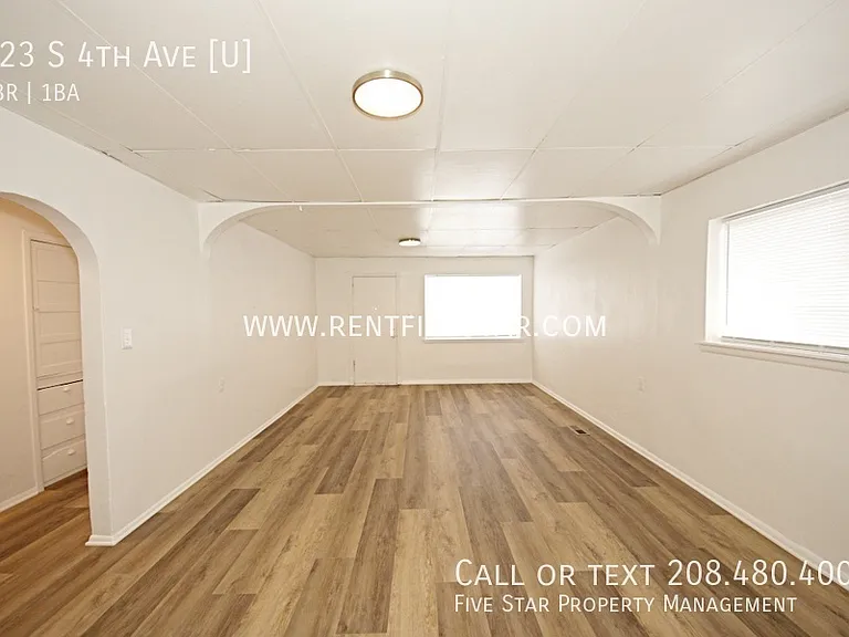 823 S 4th Ave — Photo 2