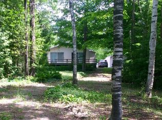 11136 E Grand Lake Rd, Presque Isle, MI 49777