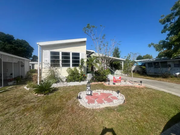 14300 66th St N #421, Clearwater, FL 33764