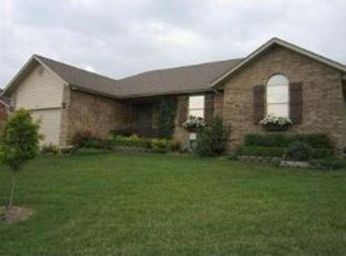 3172 W Grandview St, Springfield, MO 65803