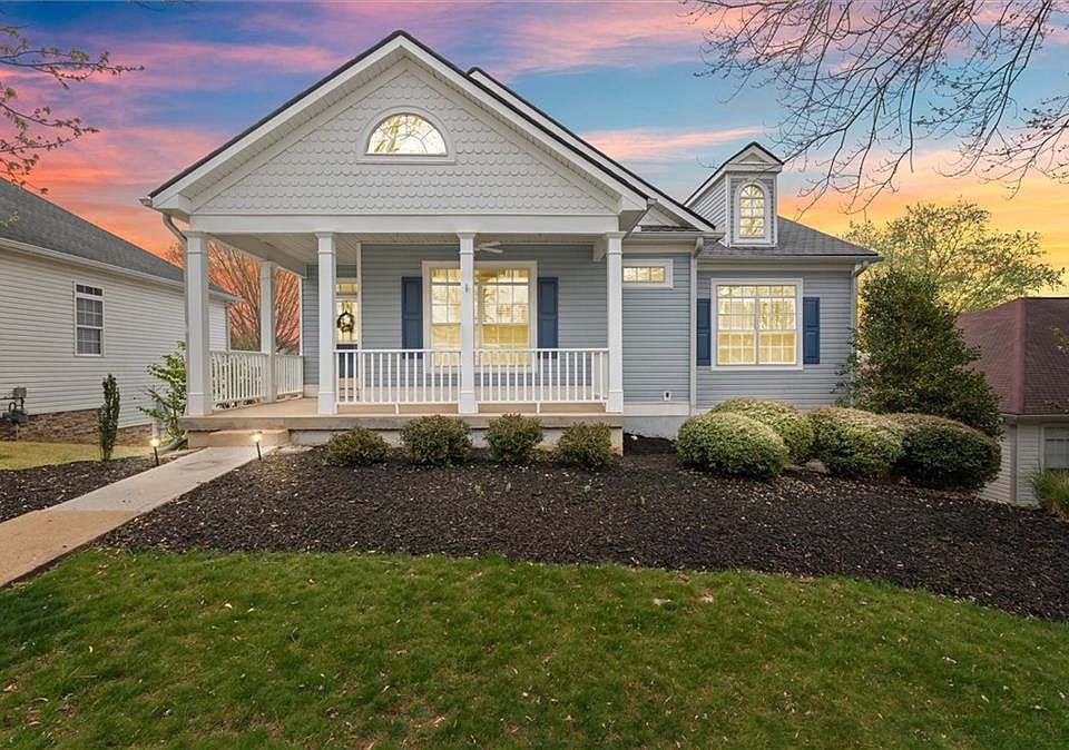 1st image of 2706 Mariner Way