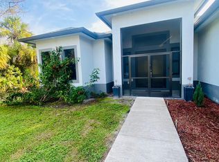 240 41st Ave NE, Naples, FL 34120