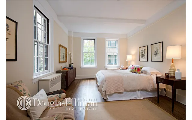 Sold by Douglas Elliman | media 20