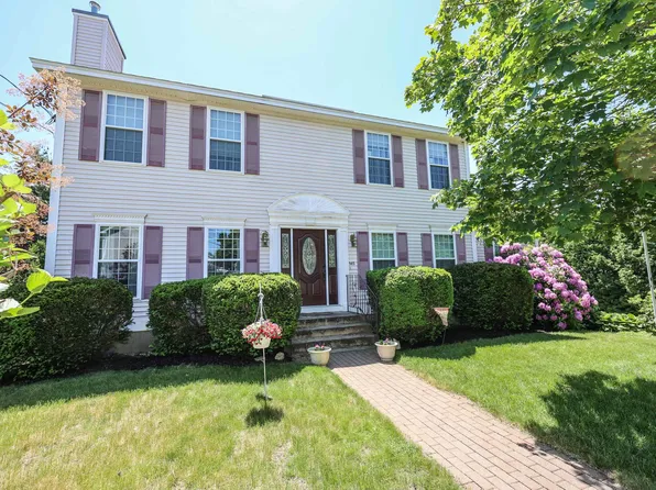145 Aladdin Street, Manchester, NH 03104