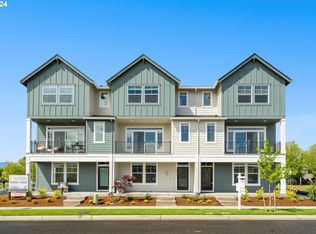 3413 SE White Oak Ave, Hillsboro, OR 97123