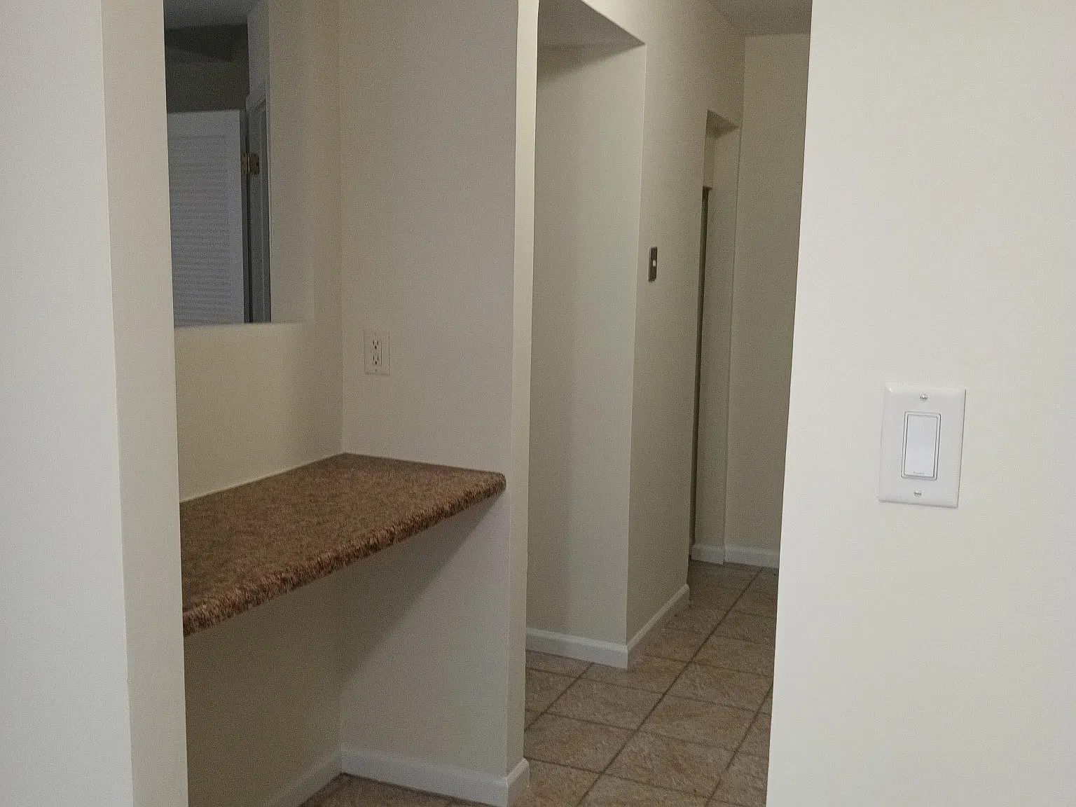 3 bed, 1100 sqft, $2,650 — Photo 4