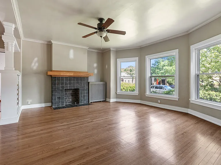 309 Chicago Ave #1 — Photo 6