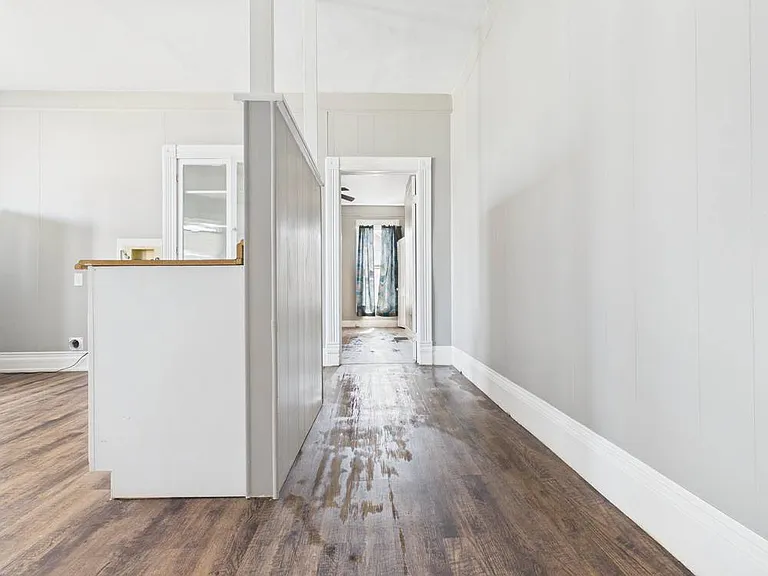 200 E Gay St #B — Photo 4