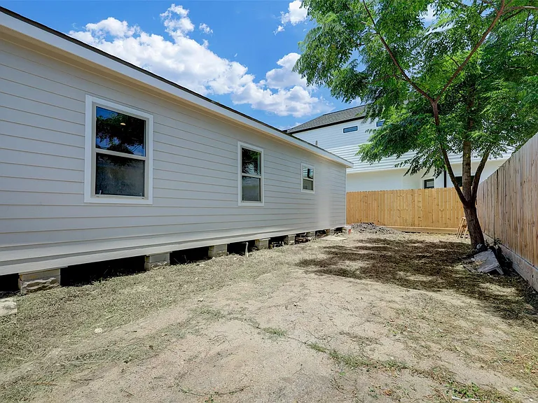 1601 Bigelow St — Photo 15