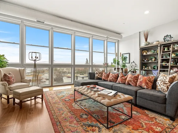 10 Ocean Ave Unit 307, Revere, MA 02151