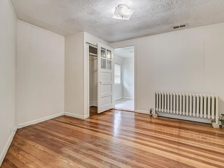 9038 Rhode Island Ave — Photo 38