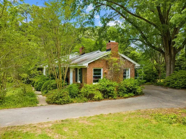 1507 Trailwood Dr, Raleigh, NC 27606