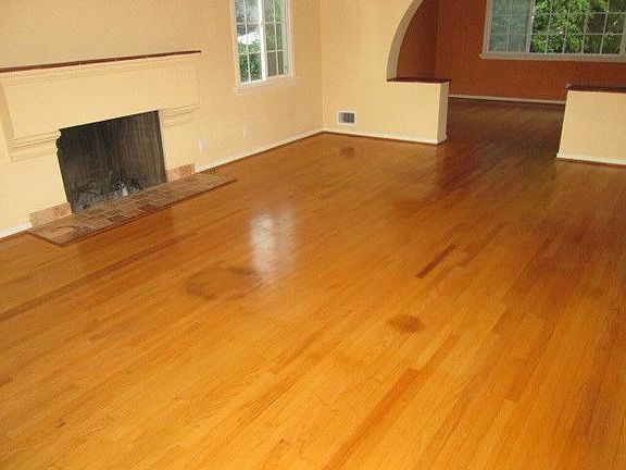 5th image of 4938 Orinda Ave