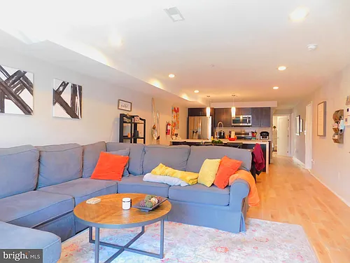 922 N 17th St #26-F Photo 1 922 N 17th St #26-F Photo 1