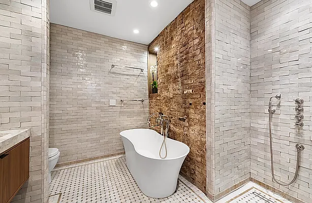 Rented by Harmonycity Corp. | media 22