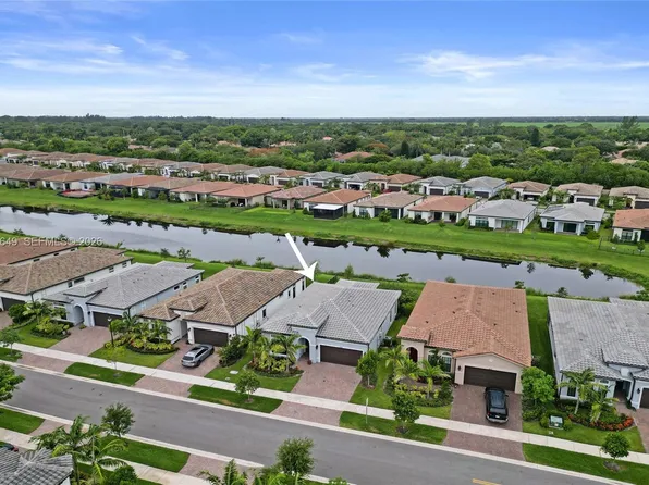 8147 Juniper Dr, Parkland, FL 33067