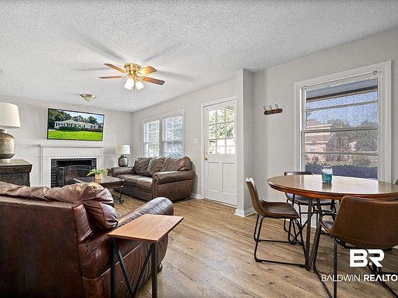 3rd image of 116 Shell Road Pl