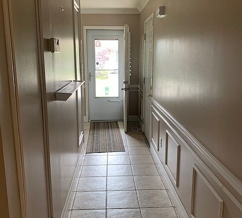 2nd image of 27 Ginger Ct