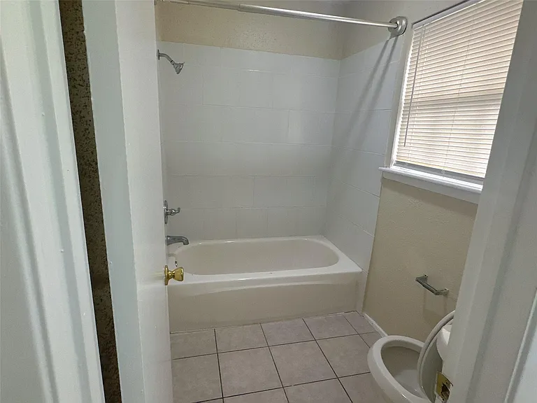 6518 S Briar Bayou Dr — Photo 14