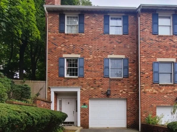 16 Magnolia Ln, Caldwell Boro Twp., NJ 07006