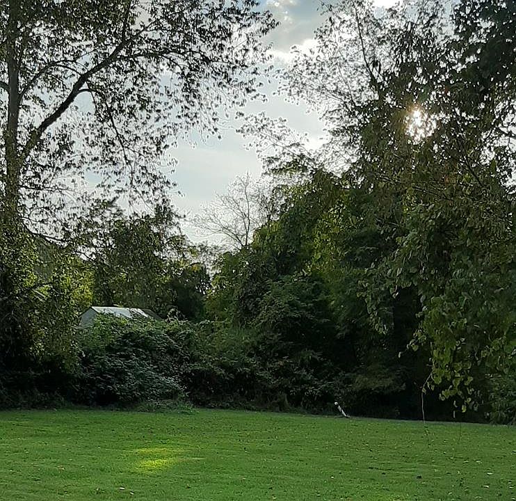 2nd image of Broadway St