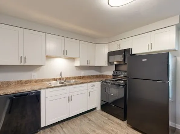 Roberts Park Apartments