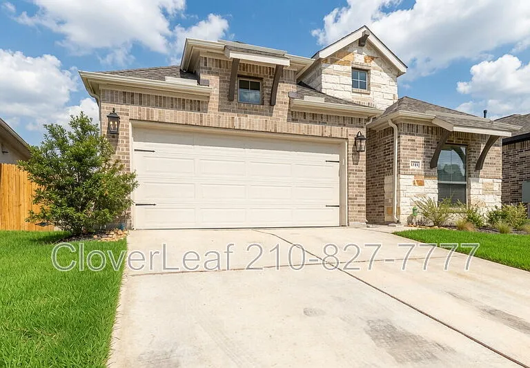 1045 Blue Oak Blvd — Photo 2