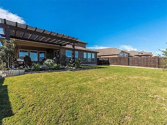 307 Orchard Hill Trl — Photo 36
