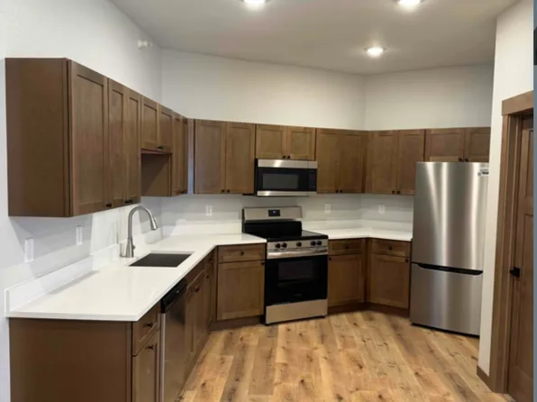 600 W Hickory St, Gilman, WI 54433