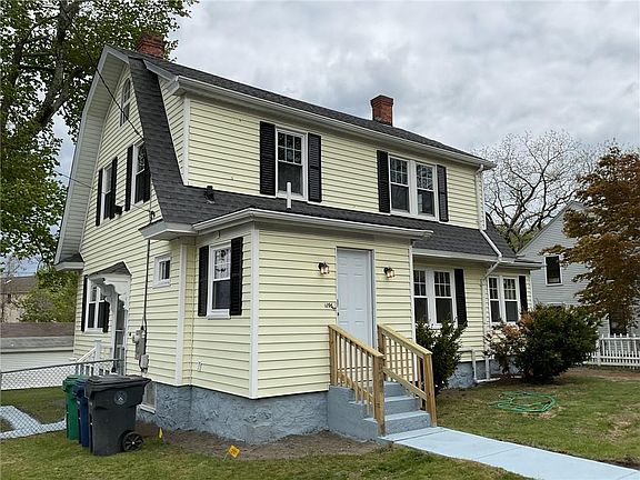 2nd image of 4196 Post Rd