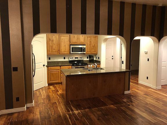5th image of 11776 S Grandville Ave #12