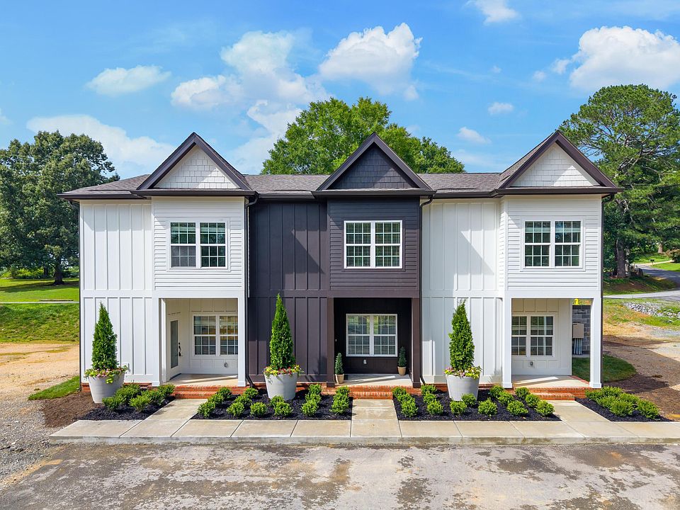 1st image of 625 Izzy Grace Way
