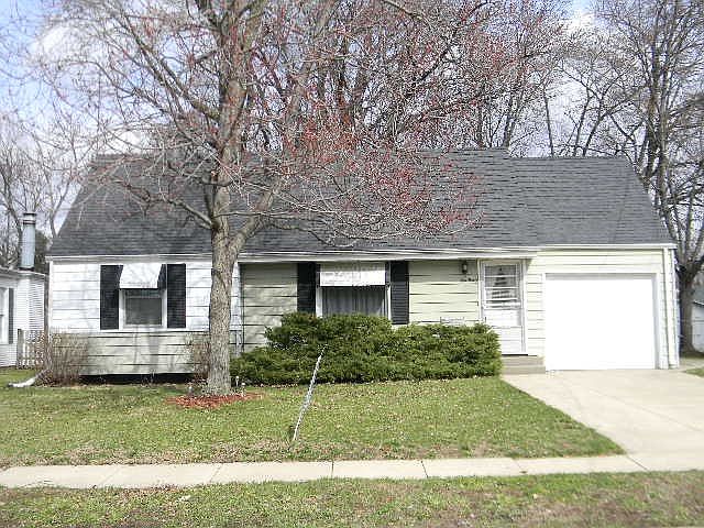 1st image of 630 Sydney Ave