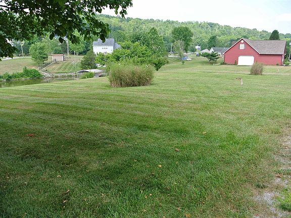 5th image of 138 Bluffside Dr