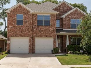 15629 Gatehouse Dr, Roanoke, TX 76262