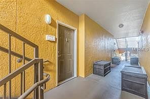 3rd image of 6171 Metrowest Blvd #1-205