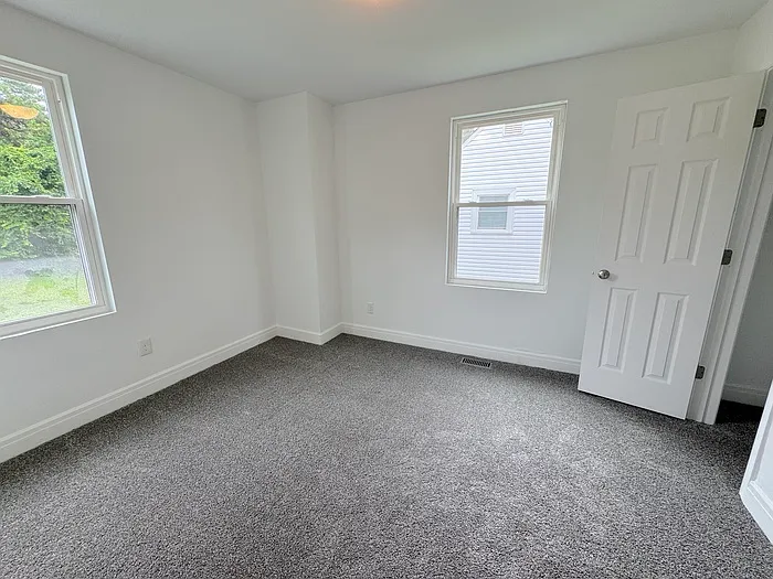 516 Homestead Ave — Photo 19