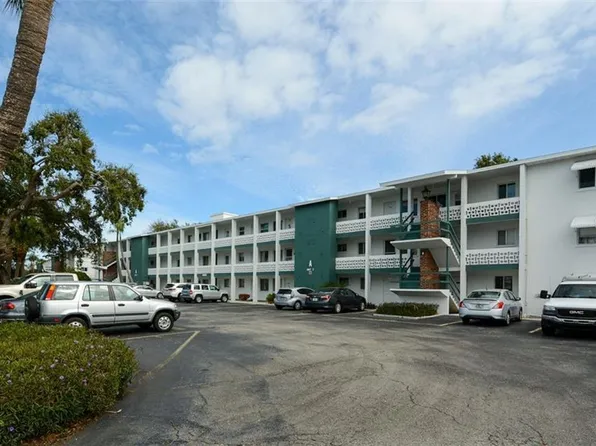 5949 17th St W #A35, Bradenton, FL 34207