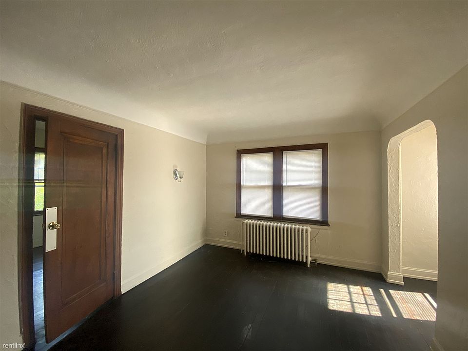 509 3rd St Apartment Rentals Jackson, MI Zillow