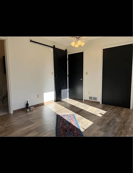Eastview Dr — Photo 16